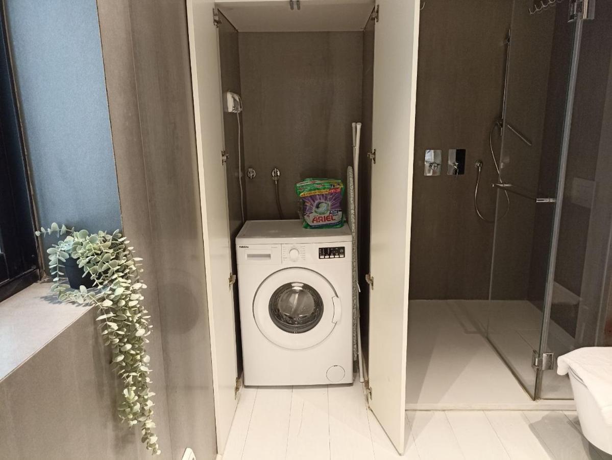 Yalarent Sea-Breeze Penthouse With Jacuzzi Apartment Бат Ям Екстериор снимка