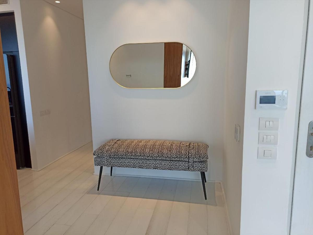 Yalarent Sea-Breeze Penthouse With Jacuzzi Apartment Бат Ям Екстериор снимка