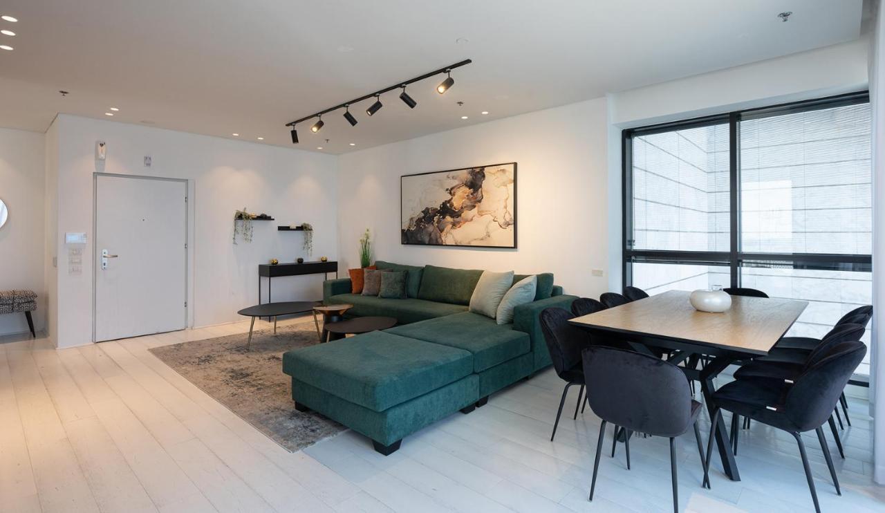 Yalarent Sea-Breeze Penthouse With Jacuzzi Apartment Бат Ям Екстериор снимка