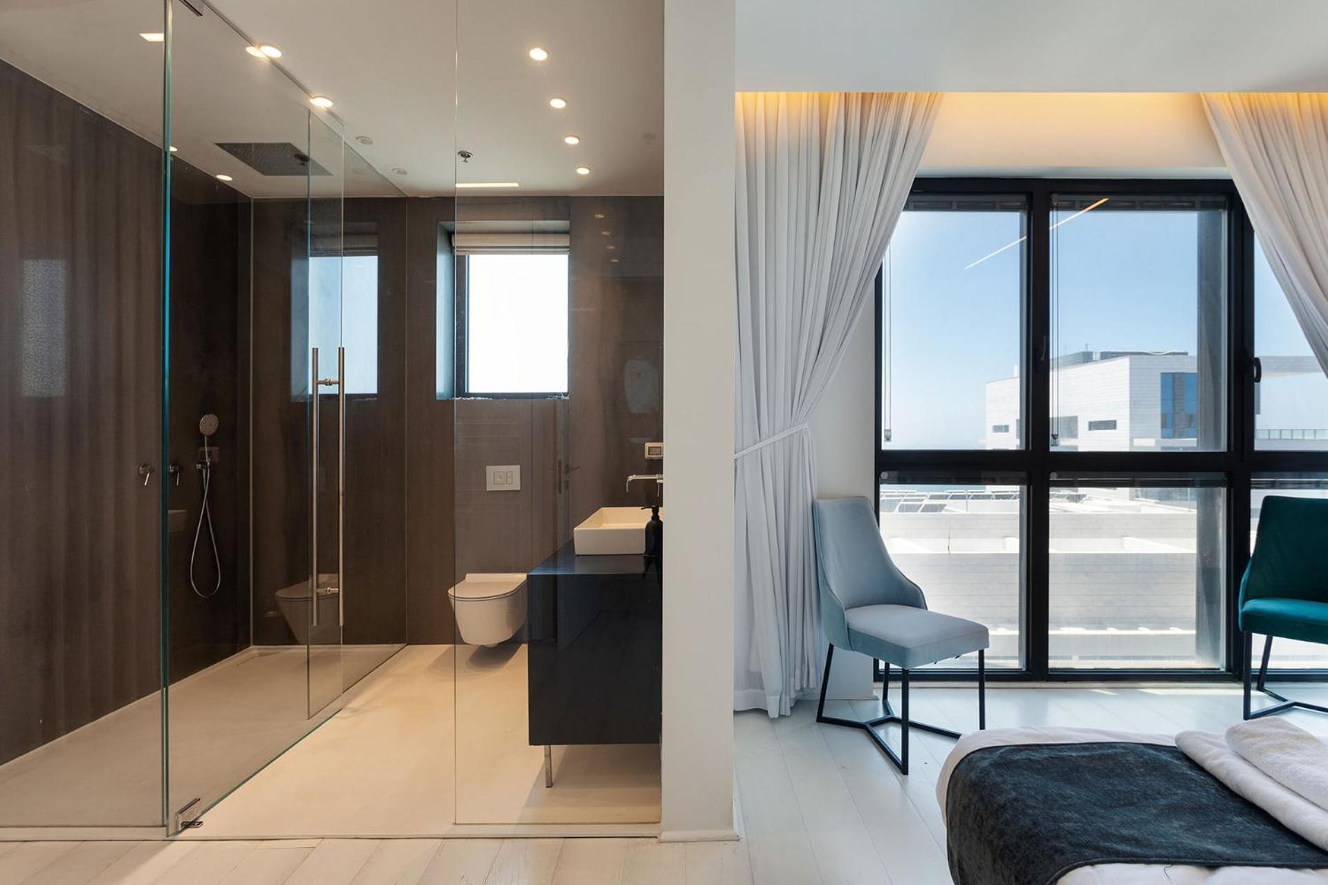 Yalarent Sea-Breeze Penthouse With Jacuzzi Apartment Бат Ям Екстериор снимка
