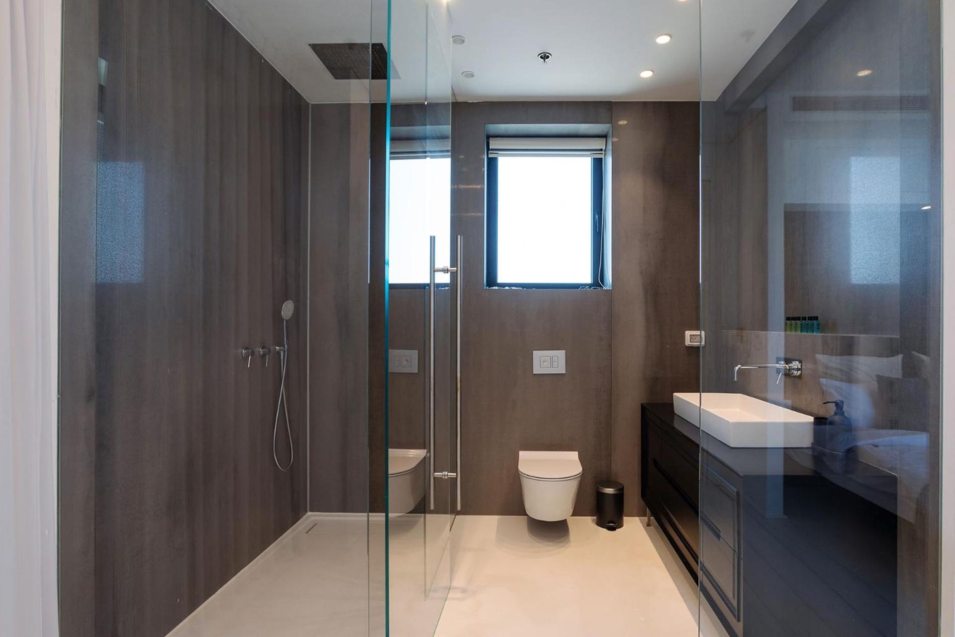 Yalarent Sea-Breeze Penthouse With Jacuzzi Apartment Бат Ям Екстериор снимка