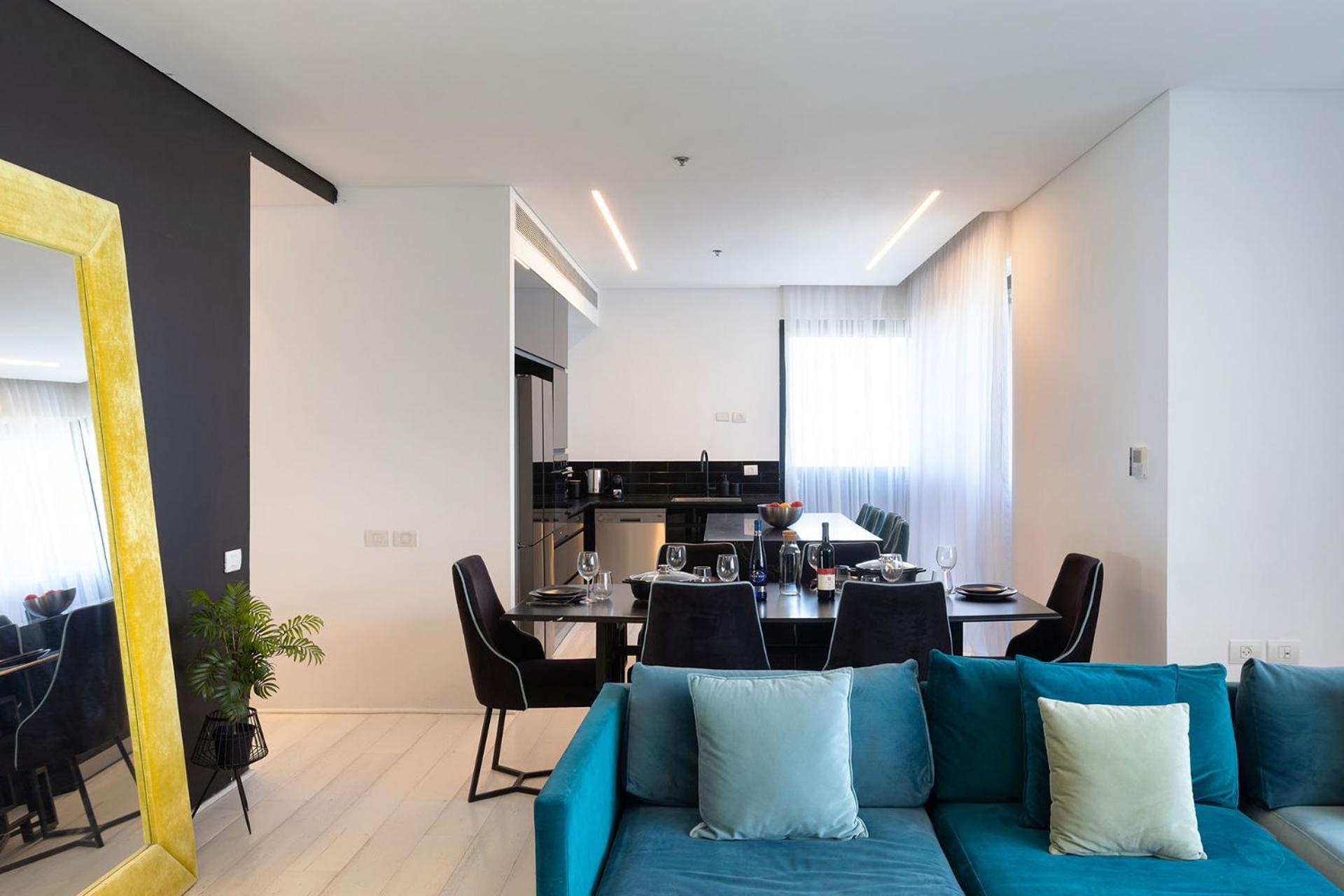 Yalarent Sea-Breeze Penthouse With Jacuzzi Apartment Бат Ям Екстериор снимка