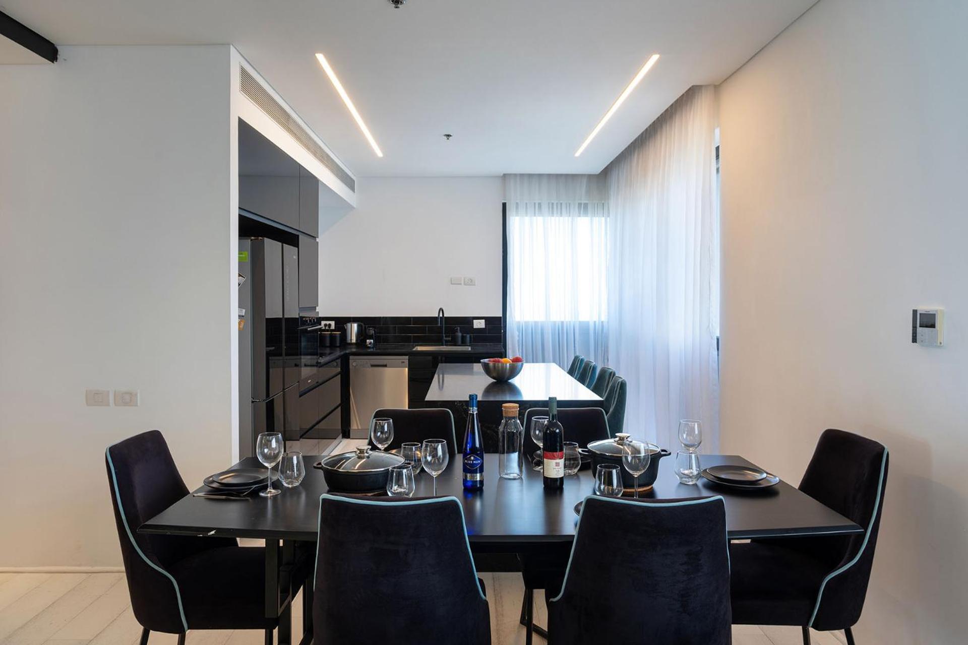 Yalarent Sea-Breeze Penthouse With Jacuzzi Apartment Бат Ям Екстериор снимка